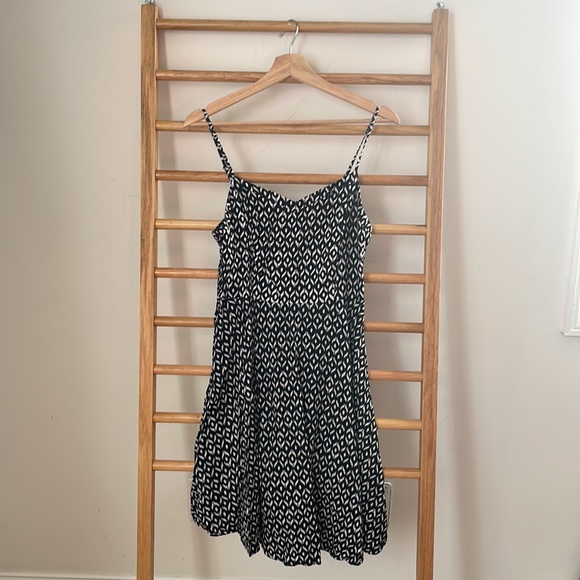 Set of 3 Old Navy Empire Waist Dresses - Picture 5 of 6